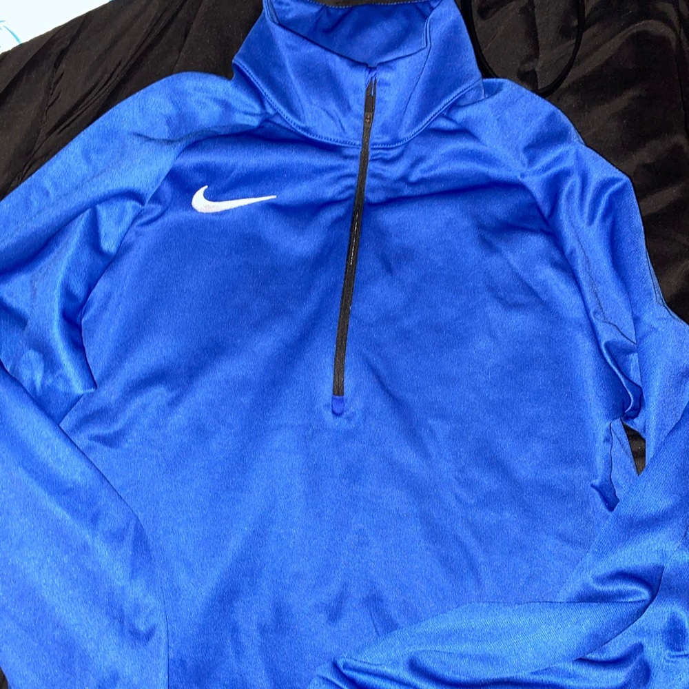 Nike sweater